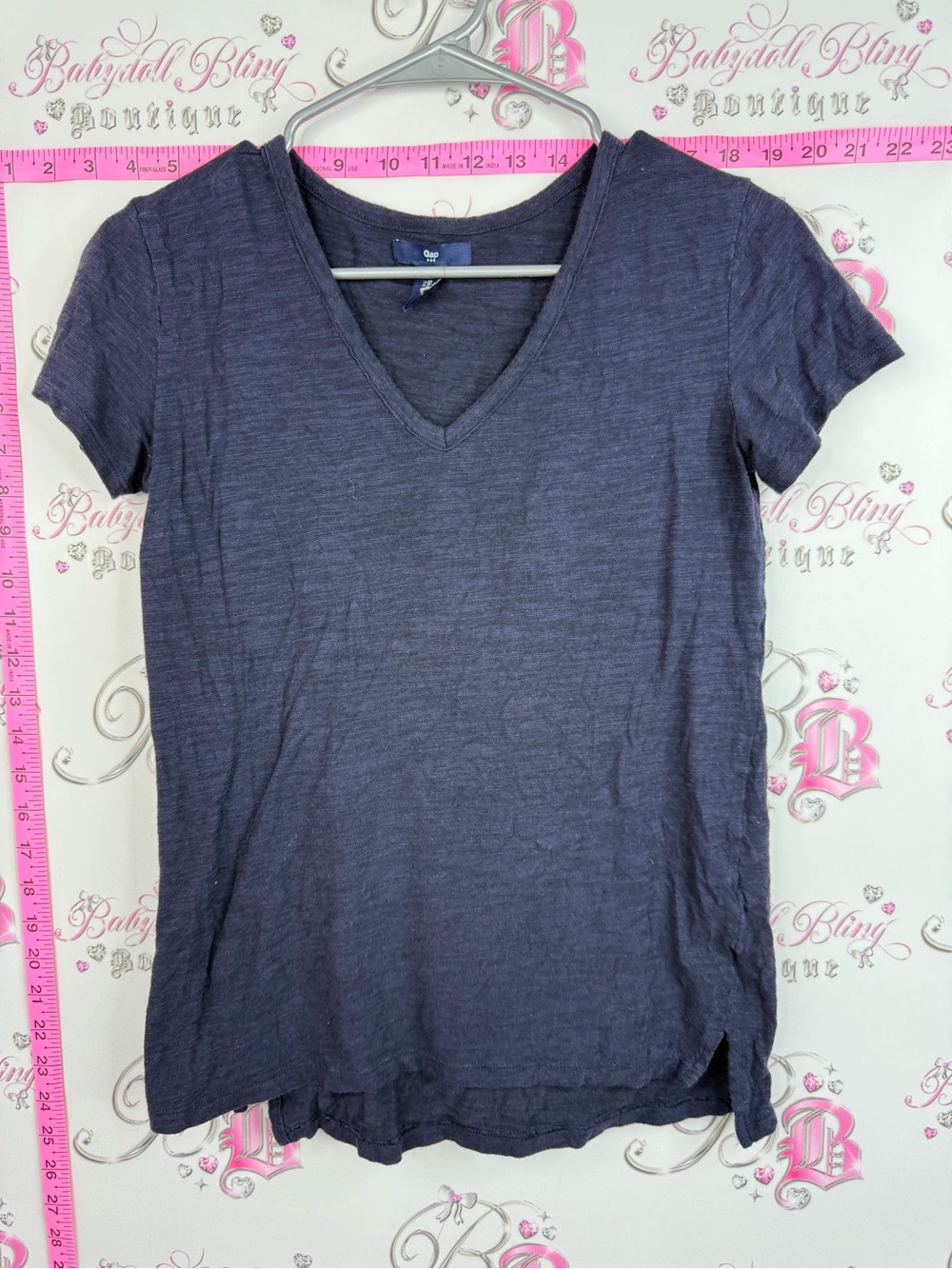 GAP tshirt navy blue Purple V-Neck Short Sleeve Tee